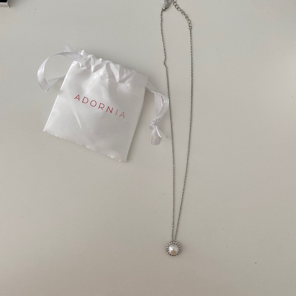 NEW! ADORNIA pearl necklace